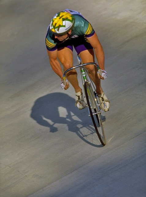 于根伟：因个人能力不足导致丢球；对陈哲宣进行了严厉批评