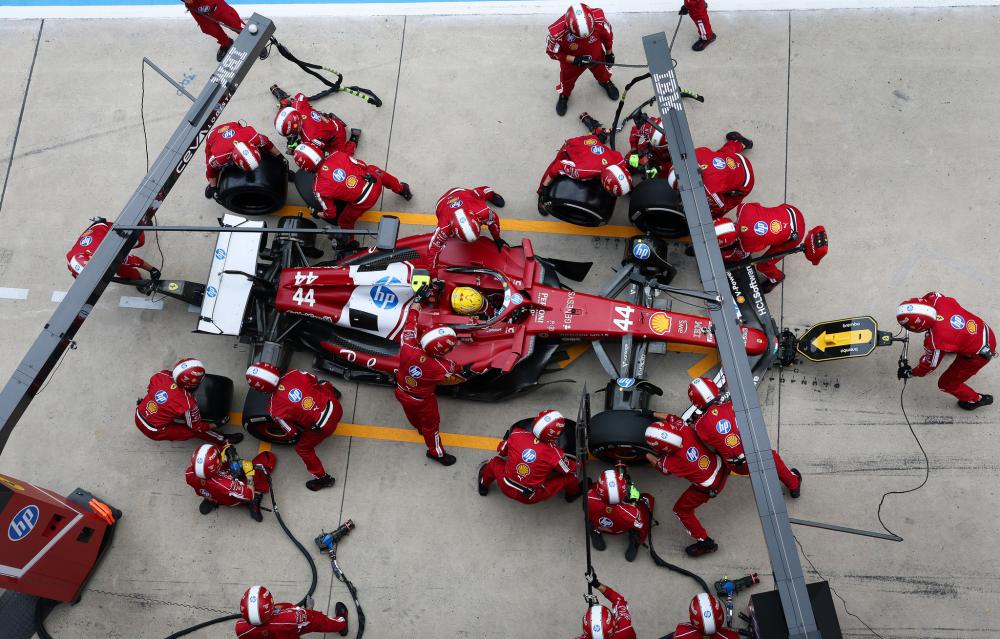 足球战术板：四种常见变化